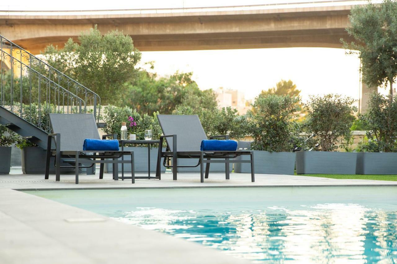The Valley Bed & Breakfast Saint Julian's Bagian luar foto