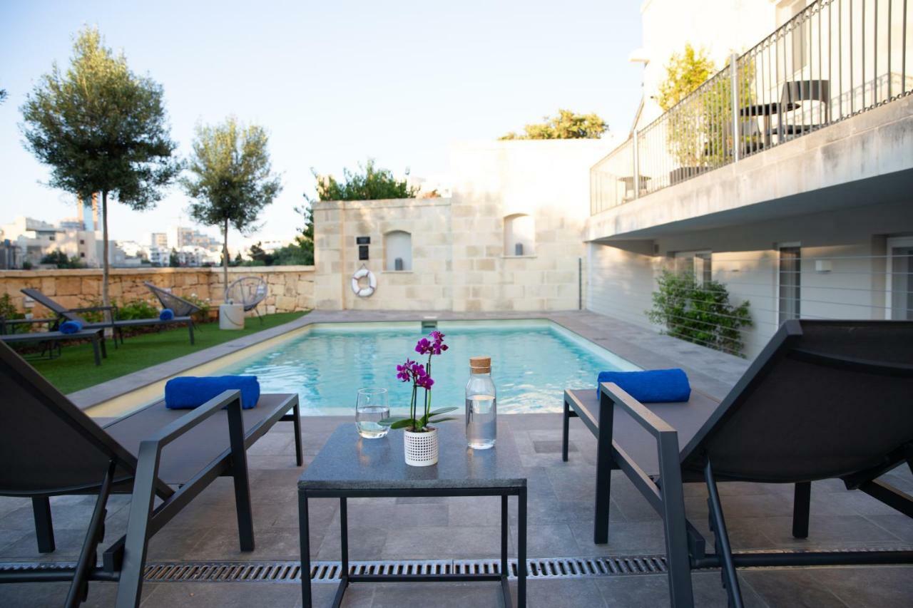 The Valley Bed & Breakfast Saint Julian's Bagian luar foto