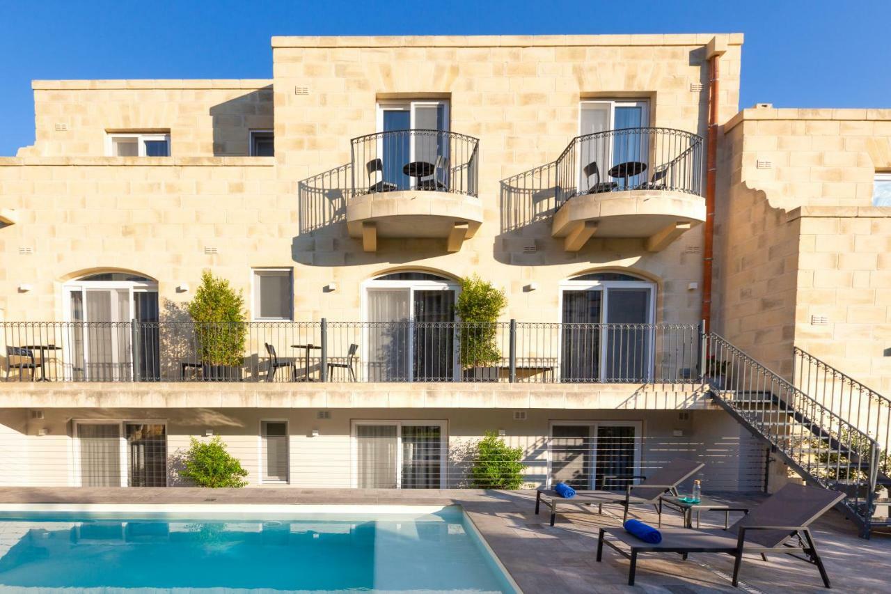 The Valley Bed & Breakfast Saint Julian's Bagian luar foto